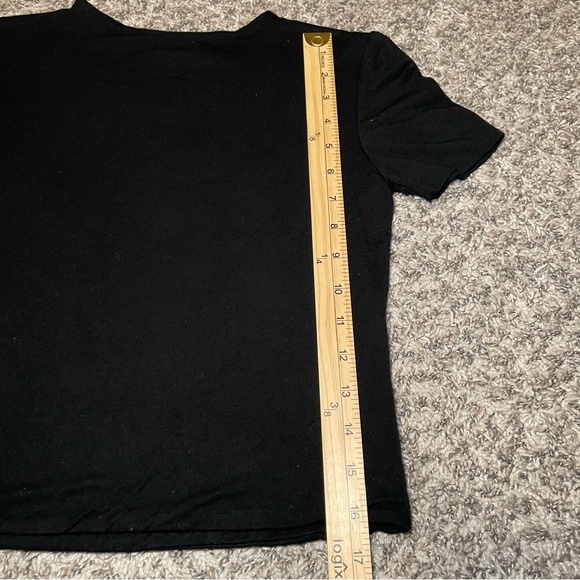 Re Ona Signature Short Sleeves T-Shirt in Black Women's Sz M Slightly Cropped - Picture 8 of 8